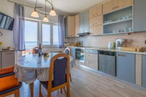 Apartment in Crikvenica 39213